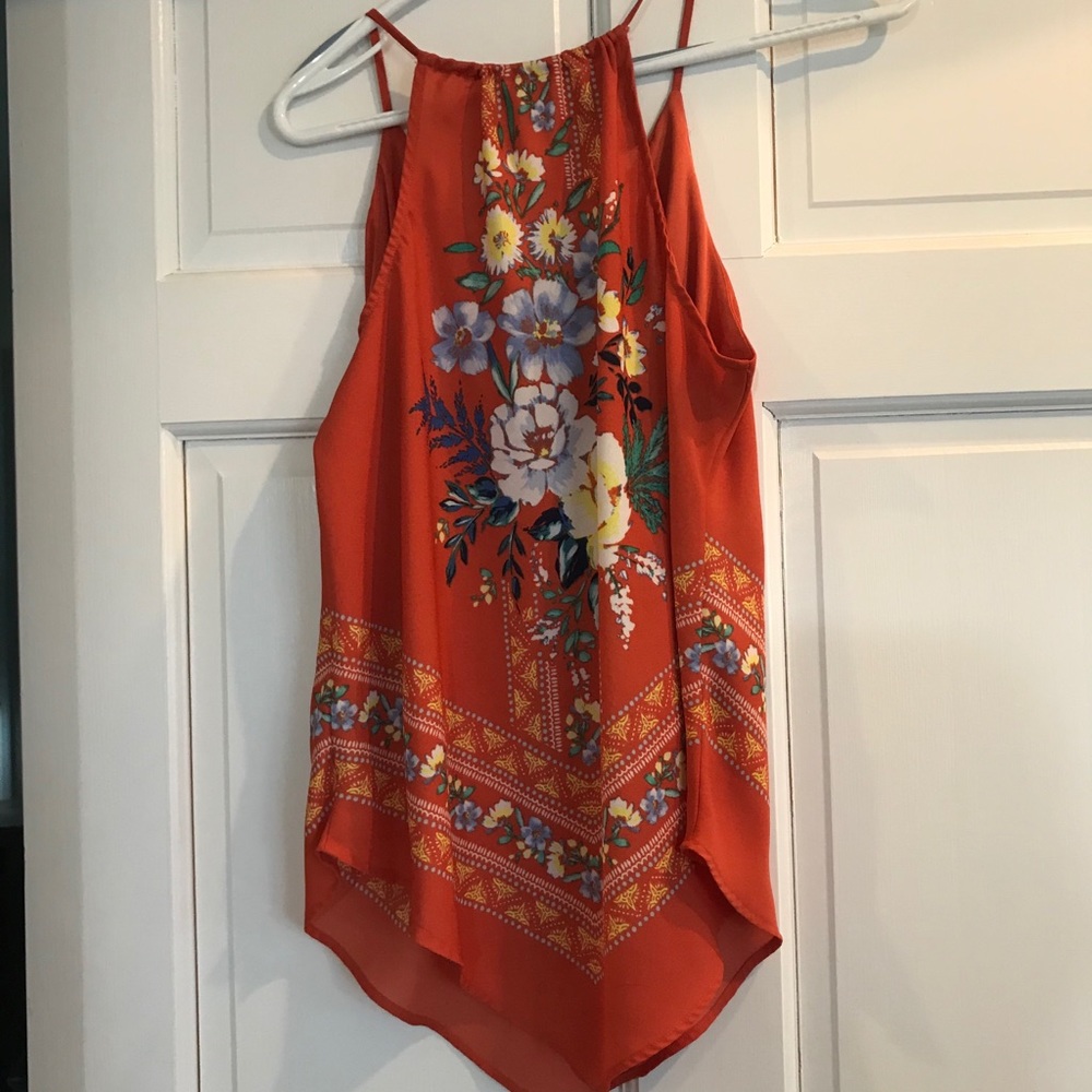 Floral handkerchief top - Picture 6 of 11